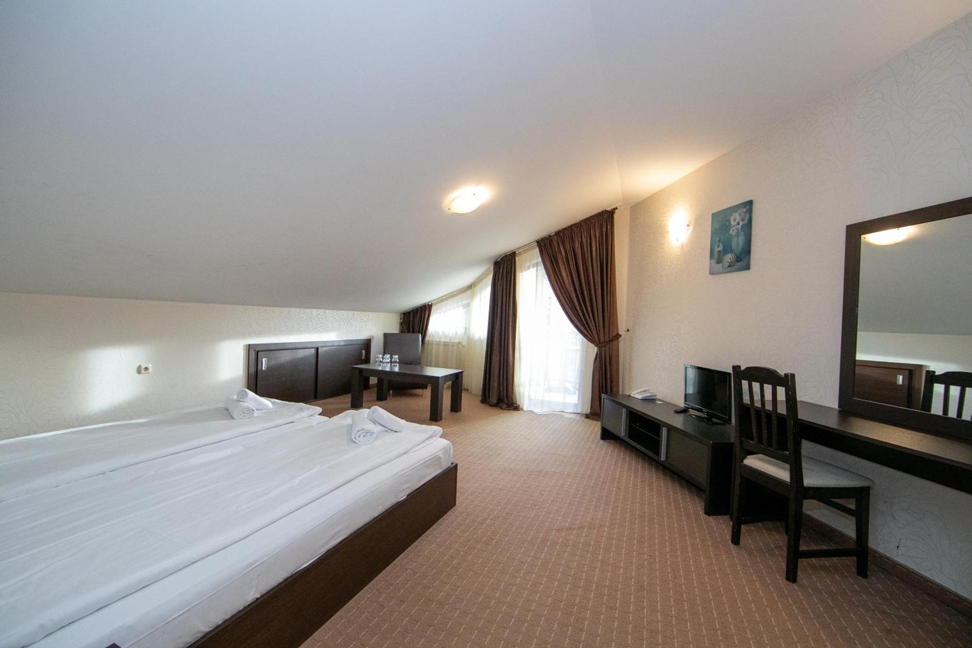Hotel Iceberg Borovets Luaran gambar